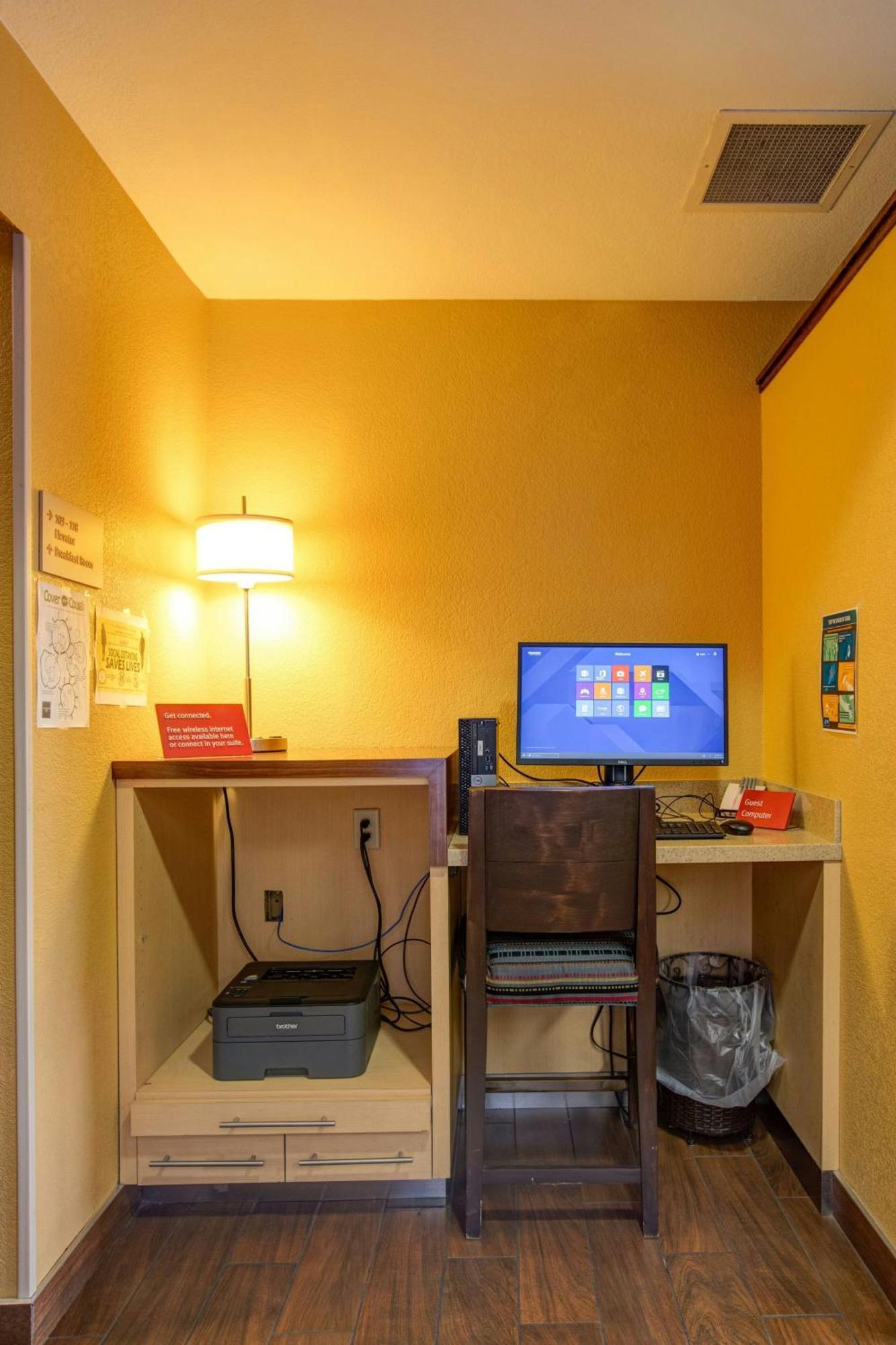 Towneplace Suites Колорадо Спрингс Екстериор снимка
